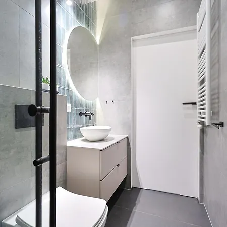 Pulse, In The Center Of Events * Łódź