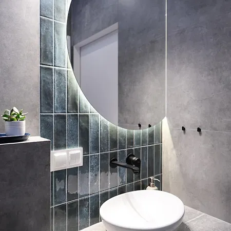 Pulse, In The Center Of Events * Łódź